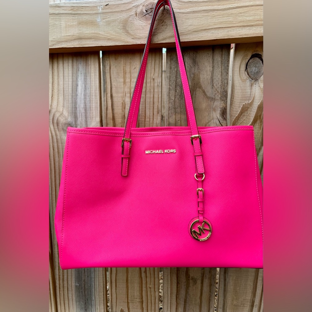 Michael Kors Pink Saffiano Leather Jet Set Travel Tote